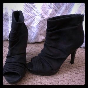 Fioni Above Ankle Boots